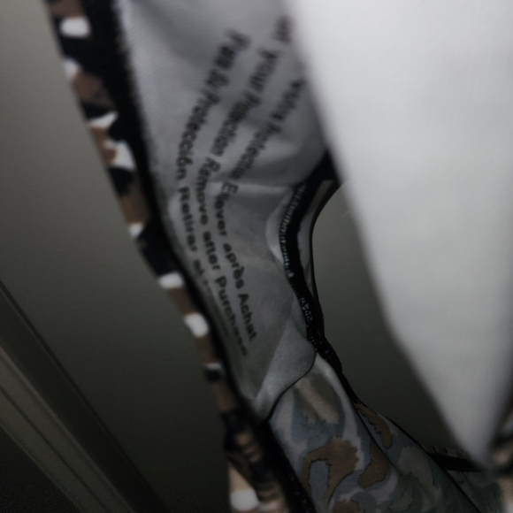 Ladies Swimsuit - Picture 4 of 5